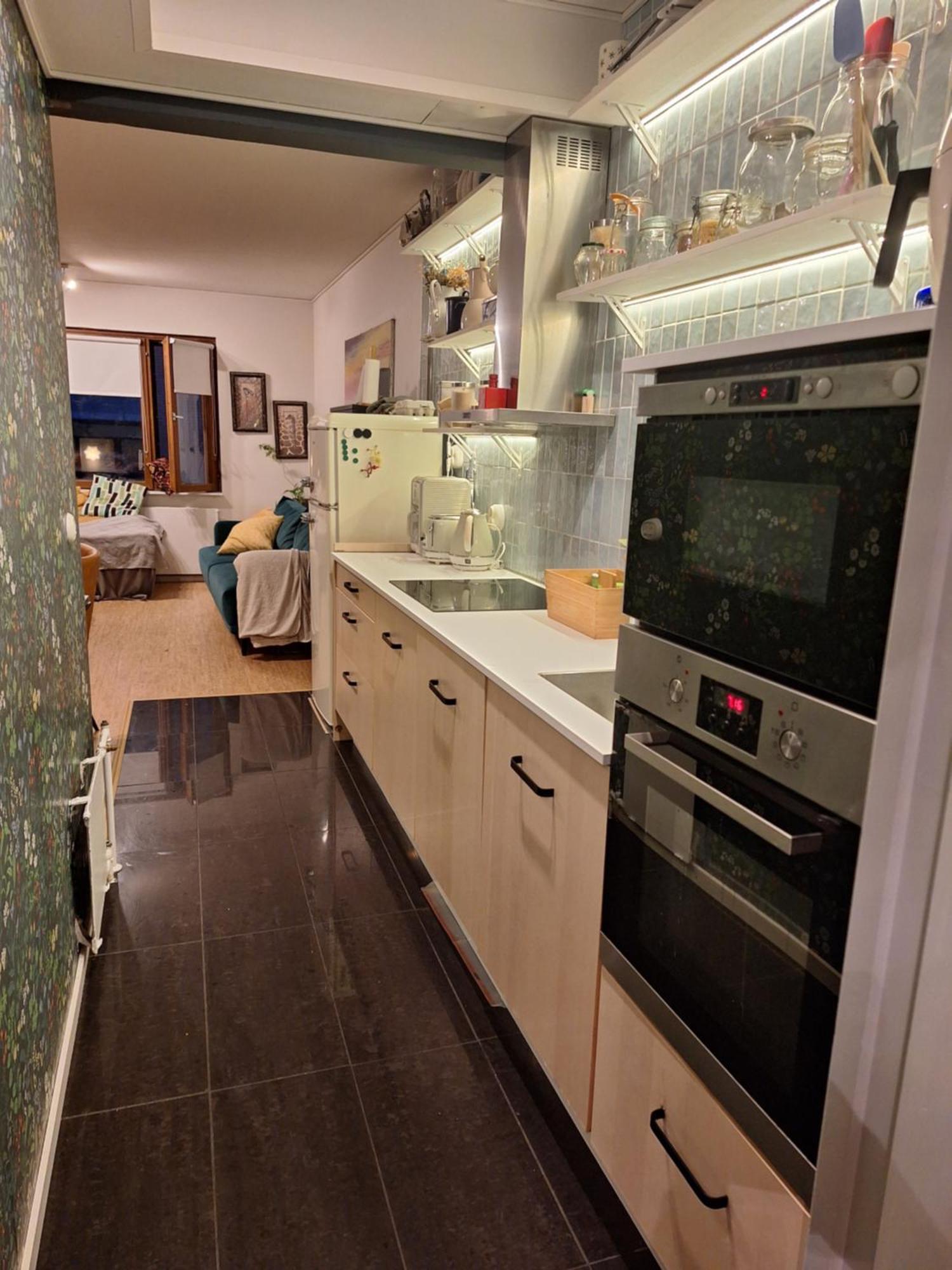 רובניימי Alice Apartment - Main Street מראה חיצוני תמונה