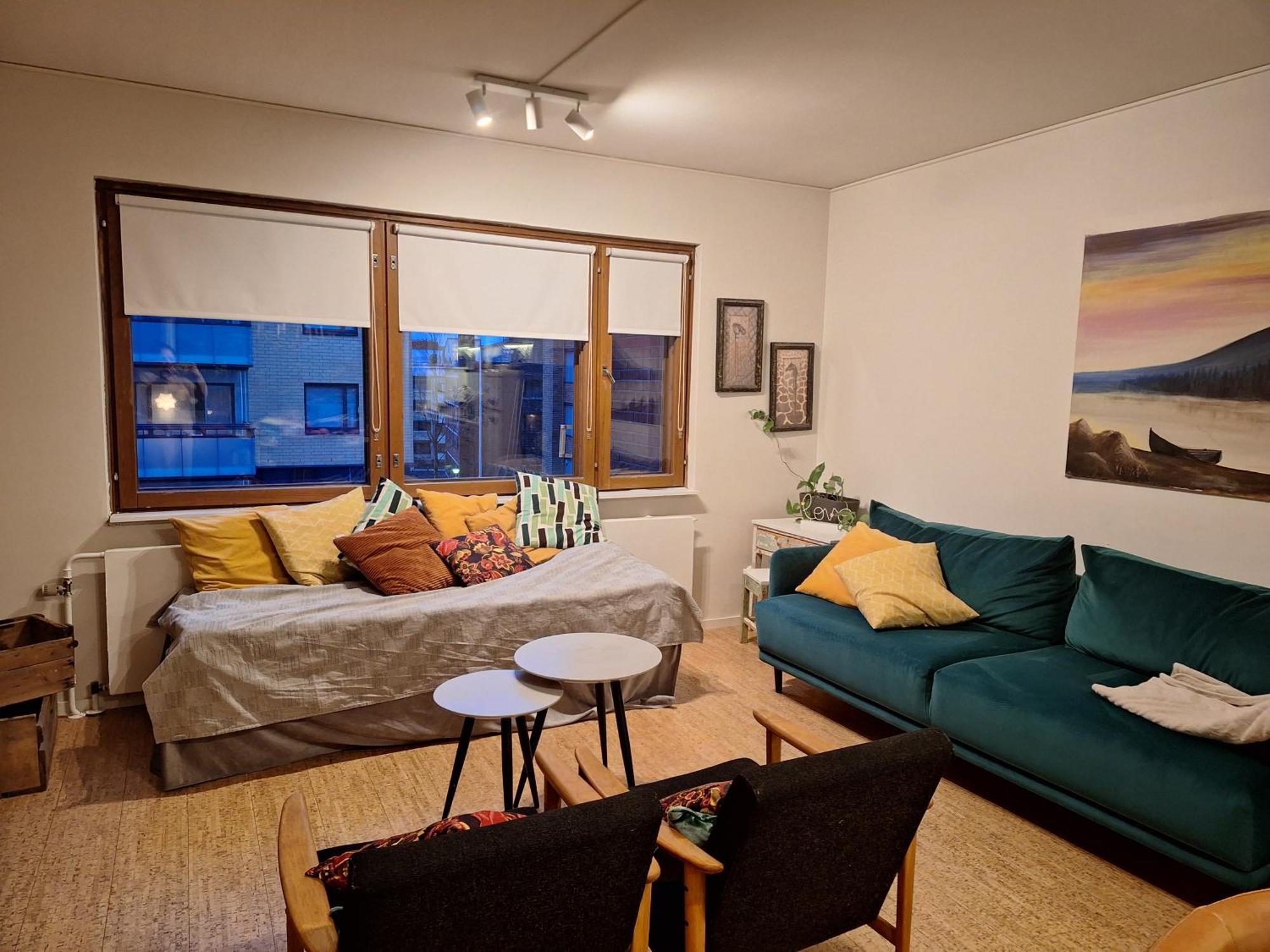 רובניימי Alice Apartment - Main Street מראה חיצוני תמונה